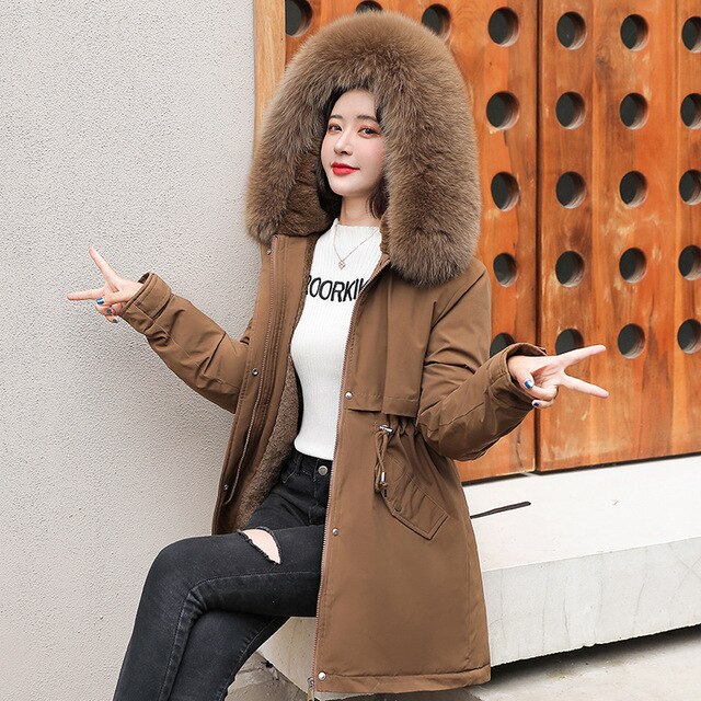 Drune und Chic: Parka-Jacke 'Elena' mit Fellkragen