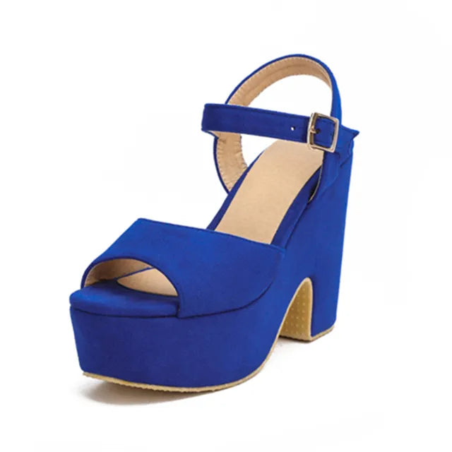 Drune | Trendige Sandalen mit Blockabsatz