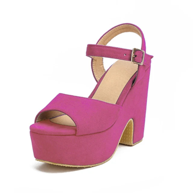 Drune | Trendige Sandalen mit Blockabsatz