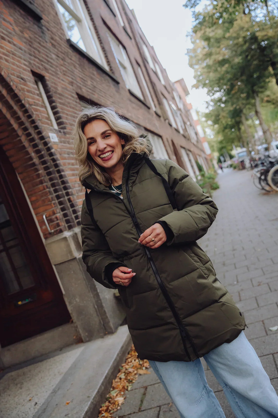 Drune | Futter mit Kapuze Halblang Pufferjacke Winterjacke für Damen