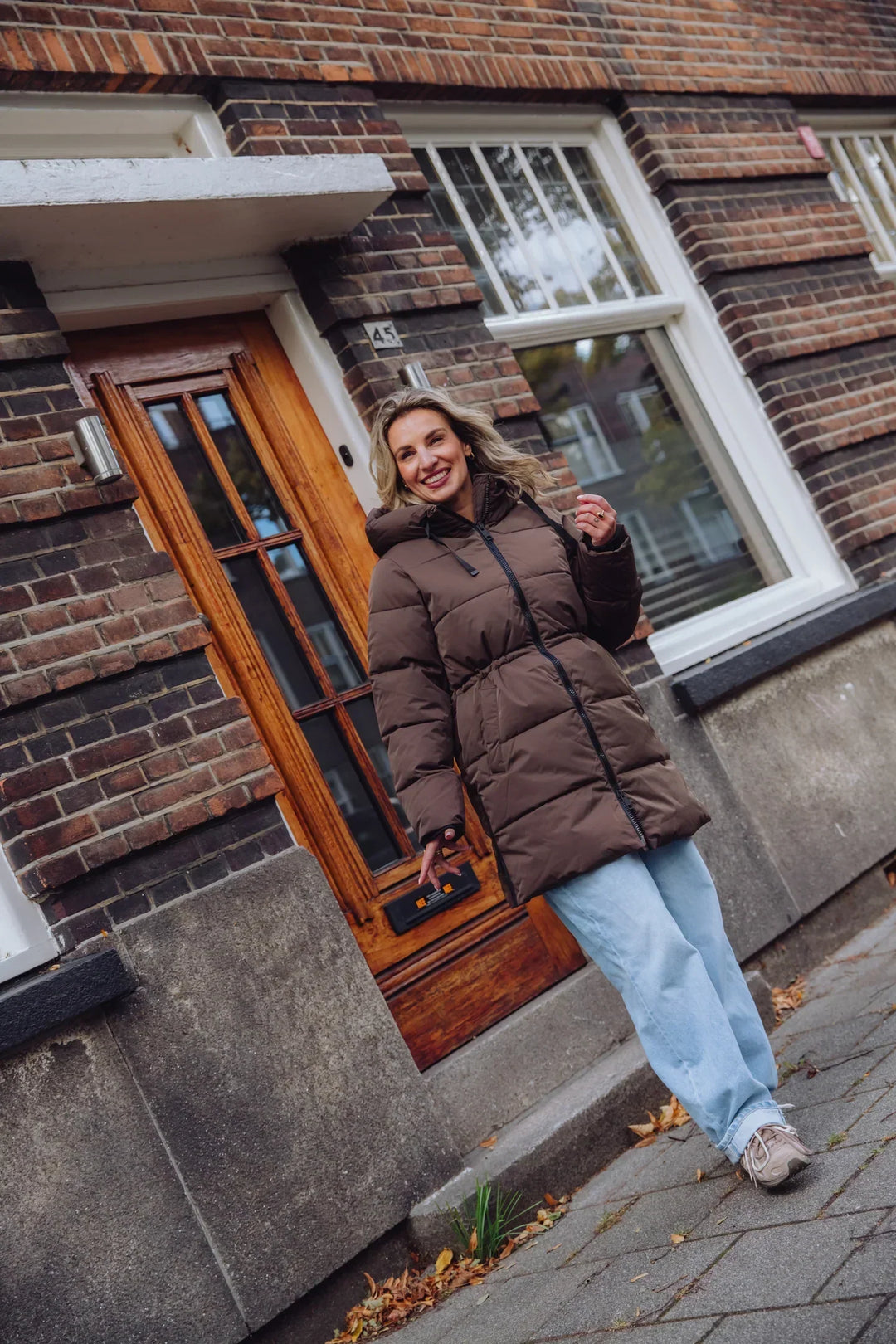 Drune | Futter mit Kapuze Halblang Pufferjacke Winterjacke für Damen