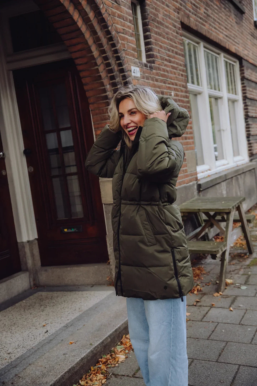 Drune | Futter mit Kapuze Halblang Pufferjacke Winterjacke für Damen