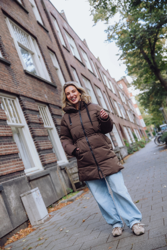Drune | Futter mit Kapuze Halblang Pufferjacke Winterjacke für Damen