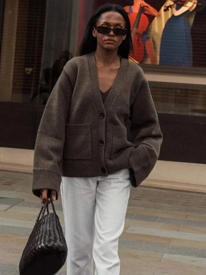 Drune | V Ausschnitt Taschen Knopfleistenjacke Strickjacke