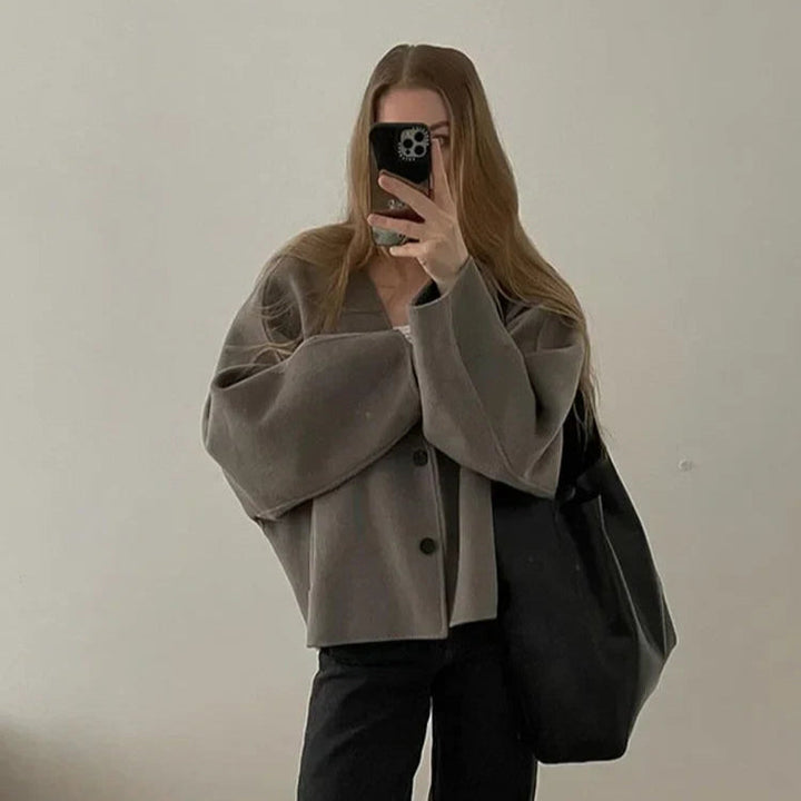 Drune | Wollmantel Minimalismus und Stil für Kalte Tage