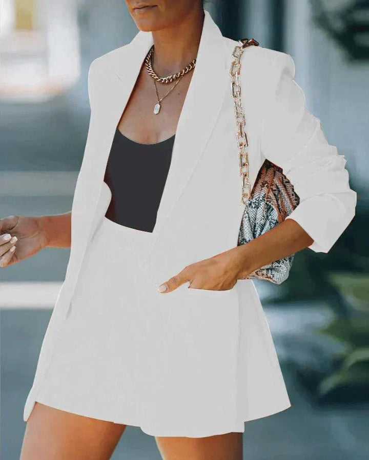 Drune - Stilvolles Set Bestehend Aus Edlem Blazer Und Lässigen Shorts