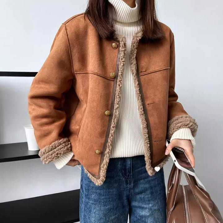 Drune | Sherpa Chic Mantel