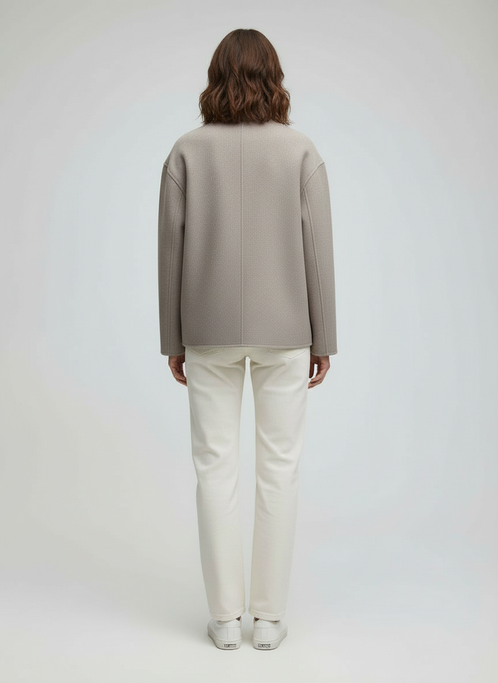 Damen Wolljacke Beige mit Stehkragen | Drune
