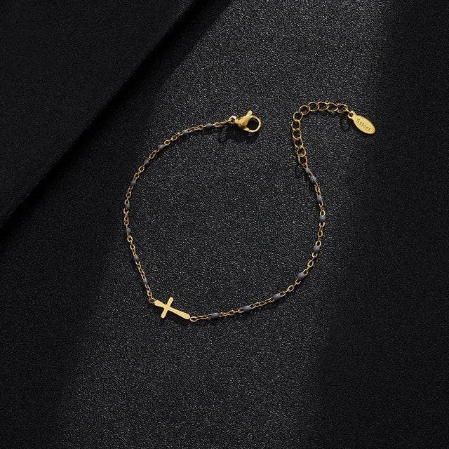 Drune | Goldfarbene Kreuzarmband