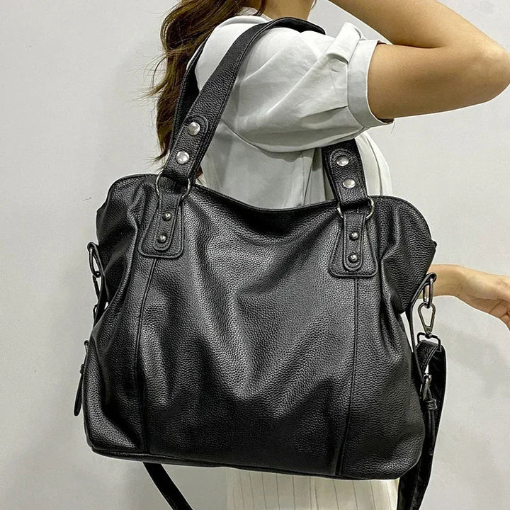 Drune – Hobo-Schultertasche aus Leder für Damen