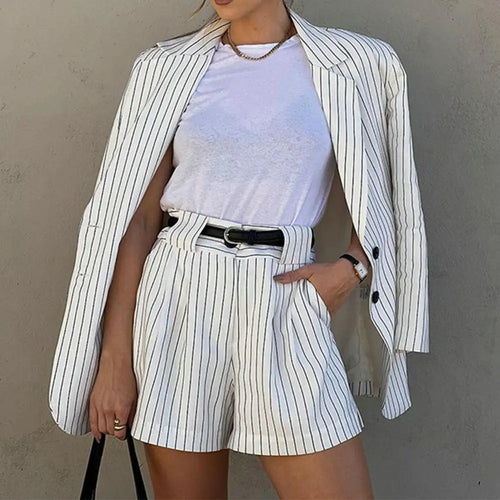 Drune | Weiß gestreifter Blazer für Damen mit gemischten Shorts