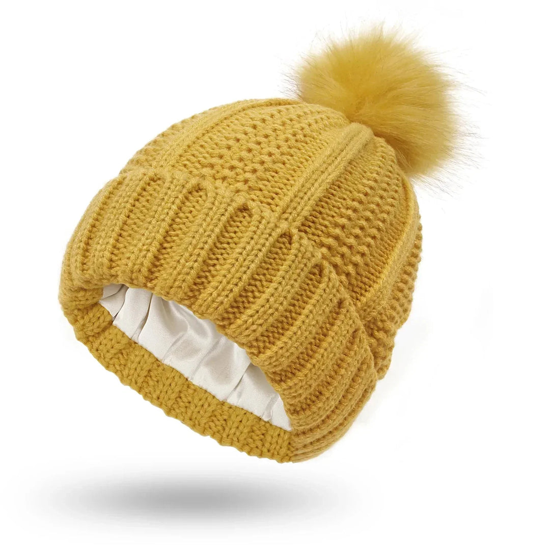 Drune | Satin gefütterte Strickmütze – warm und modisch für den Winter