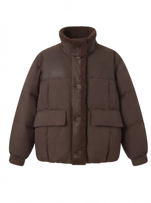 Damen kurze gesteppte Bomberjacke mit Teddyfutter, Kunstleder-Frontpaneelen und aufgesetzten Taschen