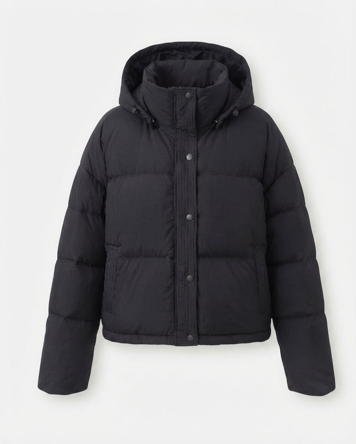 Damen kompakte gesteppte Jacke mit zusätzlicher voluminöser Kapuze und verdeckter Druckknopfblende