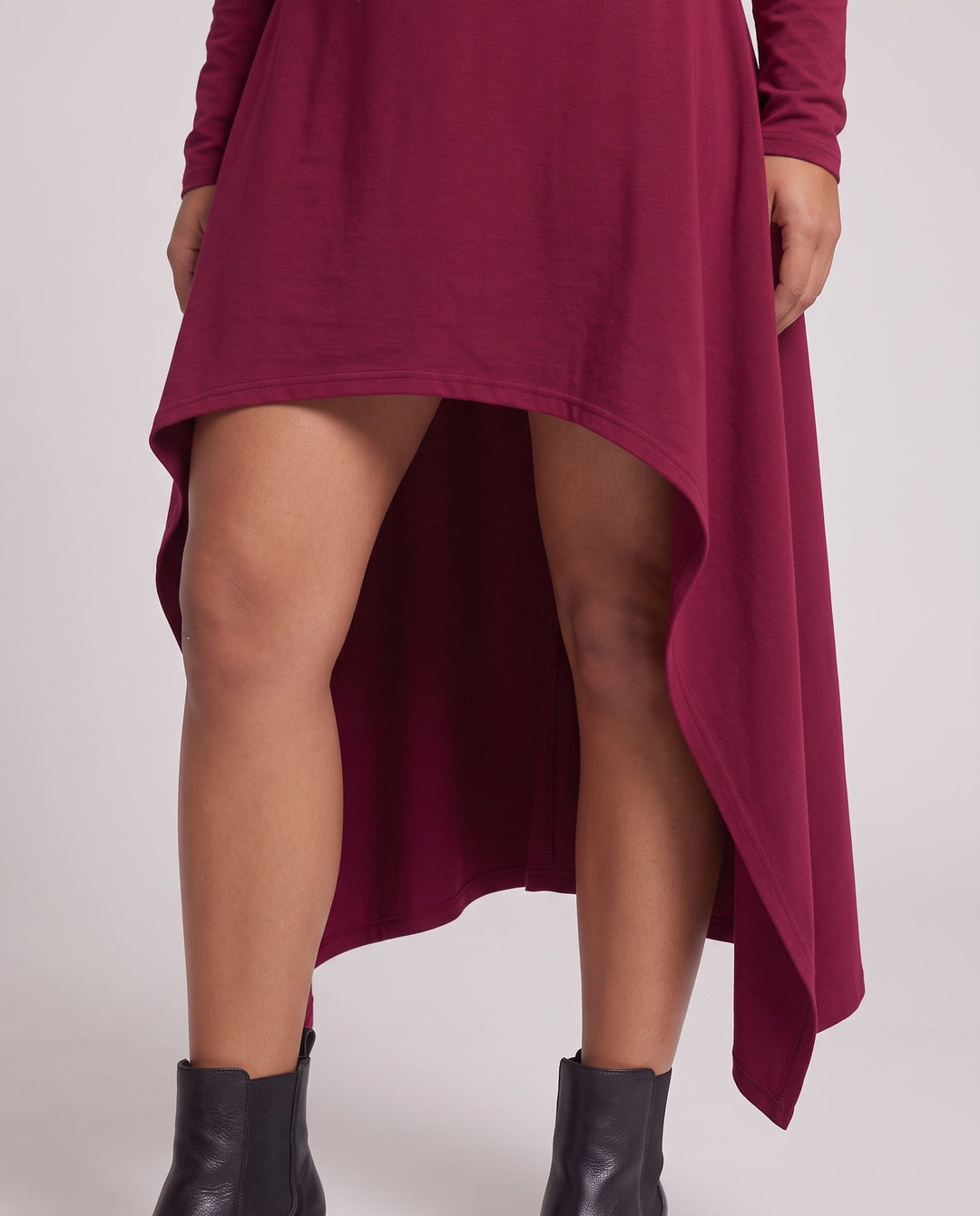 Damen Kapuzenkleid mit asymmetrischem Schnitt und eleganter Passform Drune