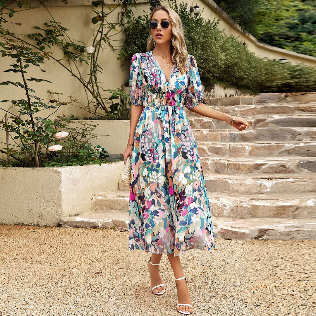 Drune - Elegantes Midikleid mit V-Ausschnitt