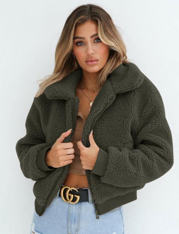 Drune | Fluffy Plüschjacke