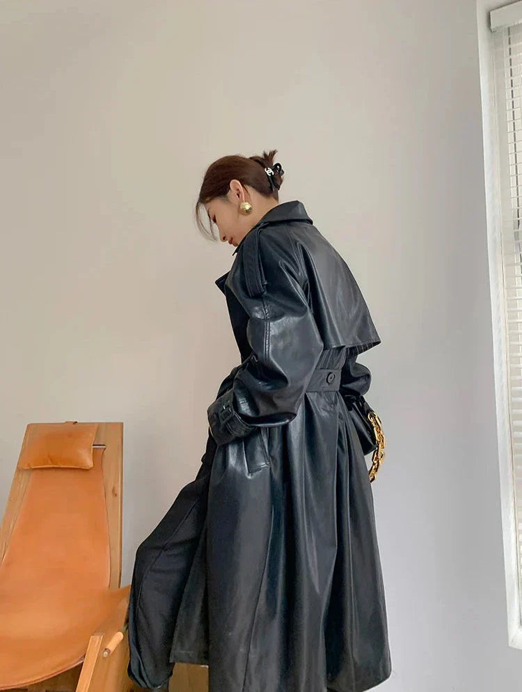 Drune | Damenjacke - Zeitloser Lederlook mit eleganten Details