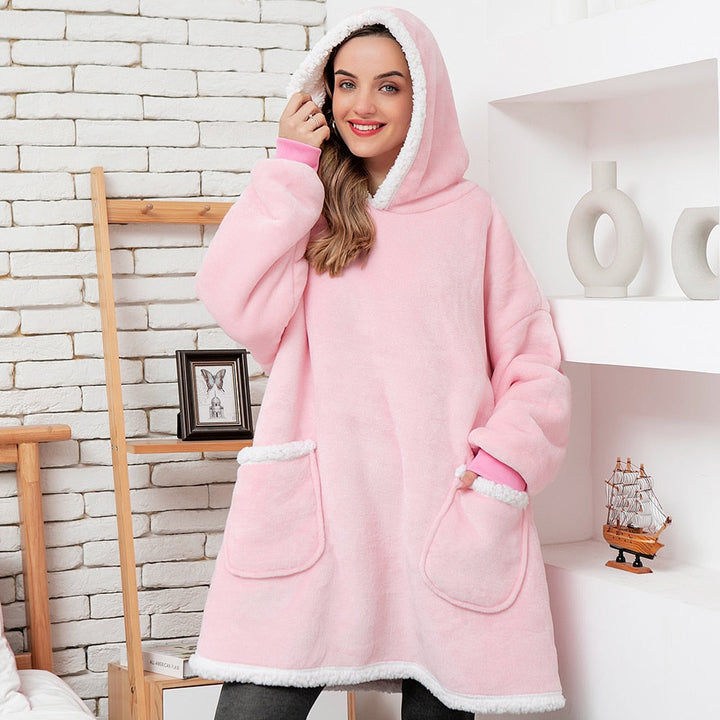 Drune | Köstliche Kombination aus weichem Hoodie und kuscheliger Decke in einem!
