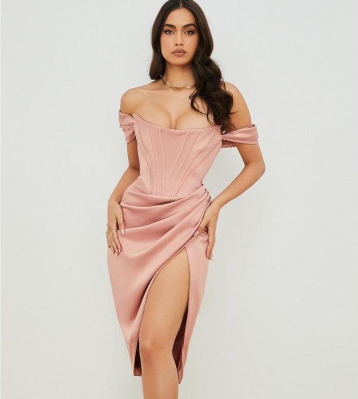 Drune - Knielanges, figurbetontes Abendkleid mit Trägern