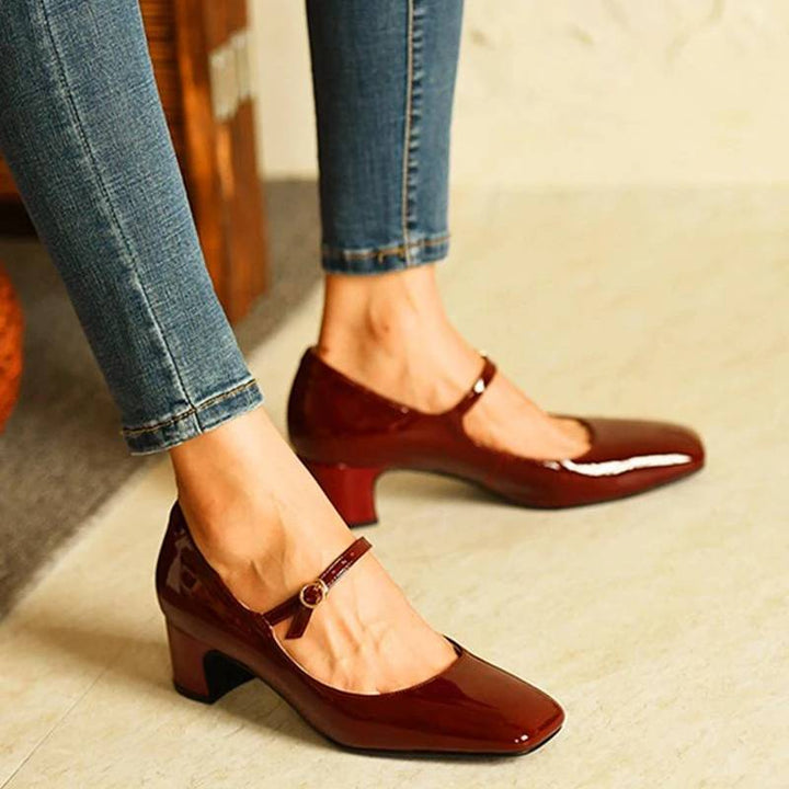 Drune | Schuhe mit Glänzendem Blockabsatz