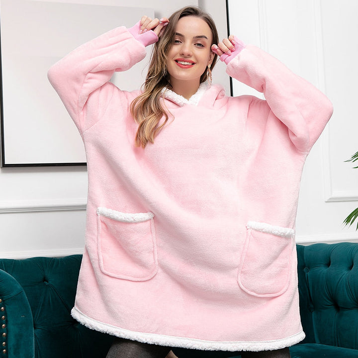 Drune | Köstliche Kombination aus weichem Hoodie und kuscheliger Decke in einem!