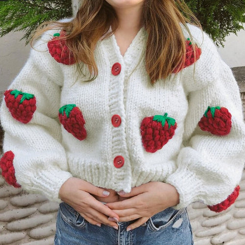 Drune | Strickjacke Weiches gestricktes Jacket mit süßen Erdbeeren