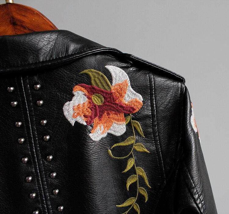 Drune | Stilvolle Blütenblumenjacke für Damen