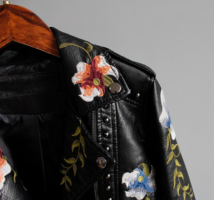 Blütenblumenjacke