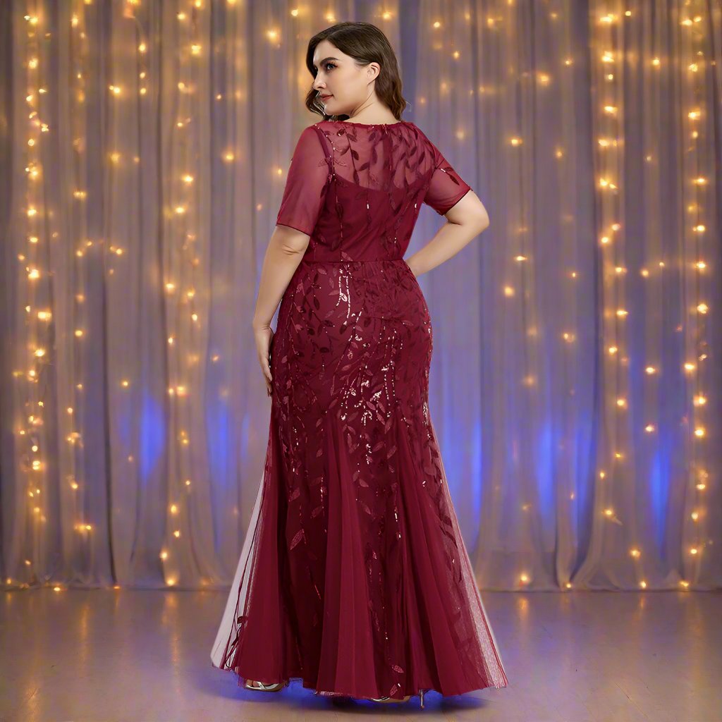 Drune | Damen Abendkleid in Übergröße Mit Pailletten Und Mesh Stickerei Im Meerjungfrau Stil