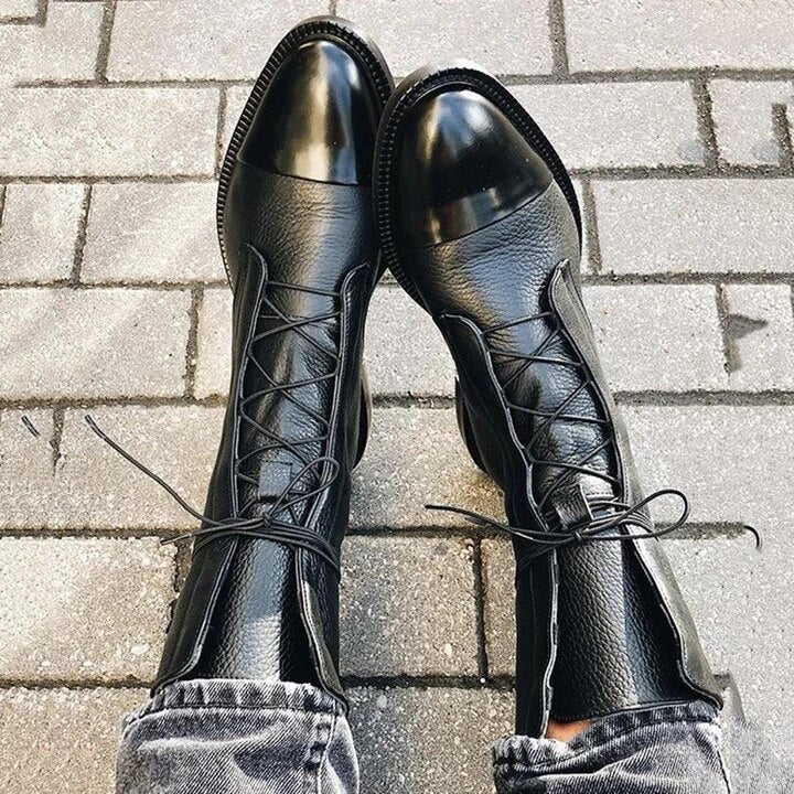 Drune | Stiefeletten Lackleder Schnürung Blockabsatz Weinlese Stil