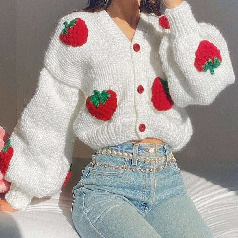 Drune | Strickjacke Weiches gestricktes Jacket mit süßen Erdbeeren