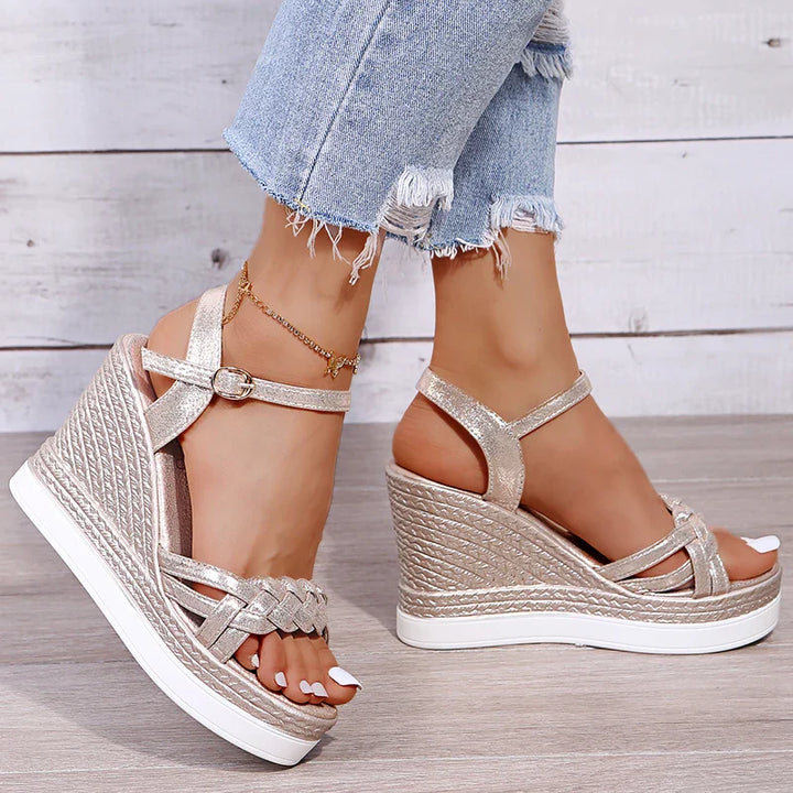Drune | Better Off That Way Wedges Sandalen