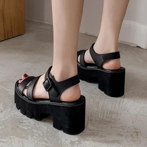 Drune | Schwarze Plattform Chunky Sandalen