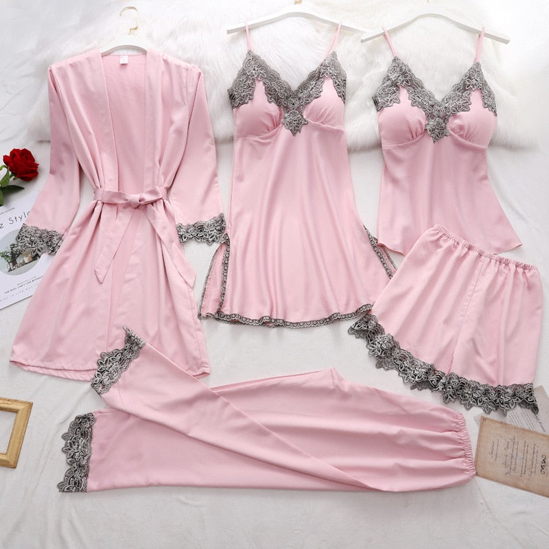 Drune | Set aus Weichem Seidenpyjama
