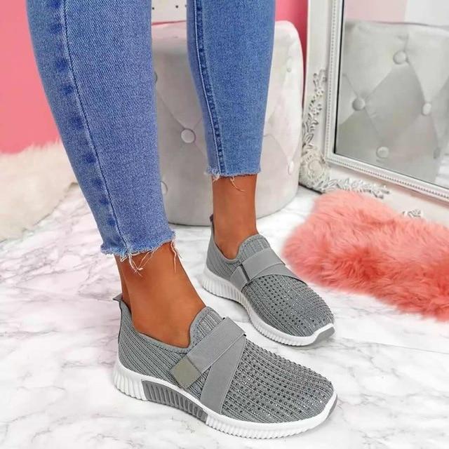 Drune | Slip-On-Sneaker Für Damen Mit Klettverschluss Verbessern Sie Ihre Laufhaltung!