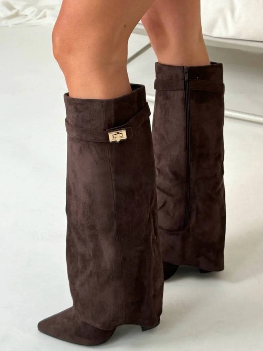 Hohe Stiefel aus PU-Leder - Spitzes Ende - Stiefel mit Absatz - Stiefel mit weitem Schaft Drune
