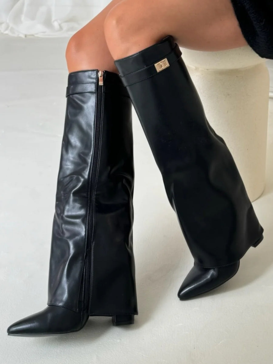 Hohe Stiefel aus PU-Leder - Spitzes Ende - Stiefel mit Absatz - Stiefel mit weitem Schaft Drune