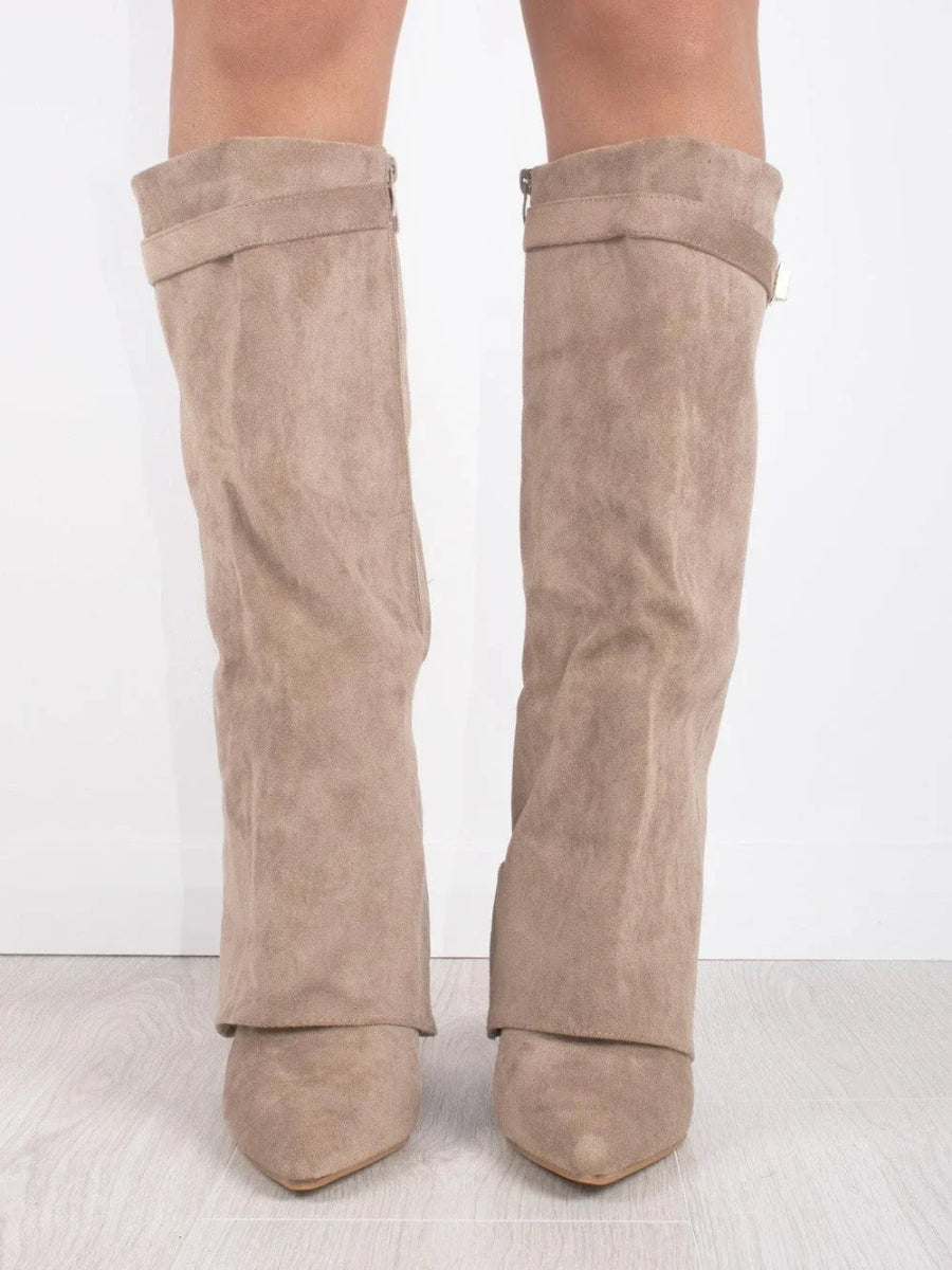 Hohe Stiefel aus PU-Leder - Spitzes Ende - Stiefel mit Absatz - Stiefel mit weitem Schaft Drune