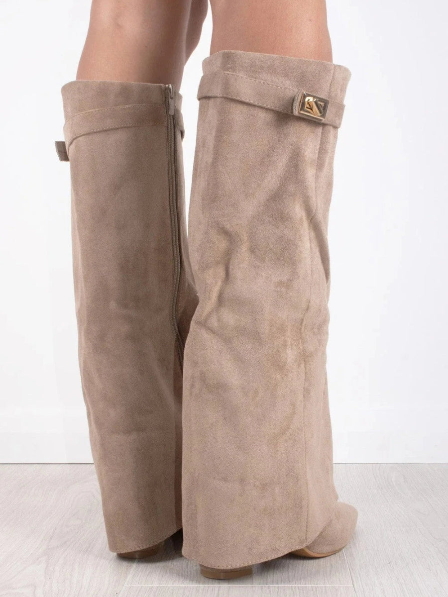 Hohe Stiefel aus PU-Leder - Spitzes Ende - Stiefel mit Absatz - Stiefel mit weitem Schaft Drune