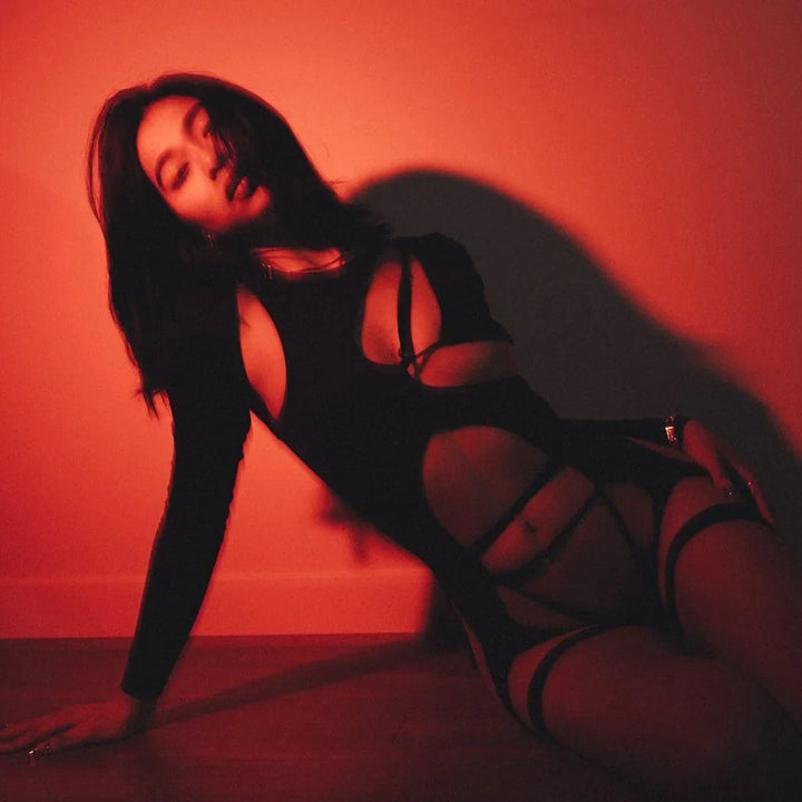 Drune | Sexy Ausgeschnitten Mit Langen Ärmeln (sexy Long Sleeve Cut Out Bodysuit)