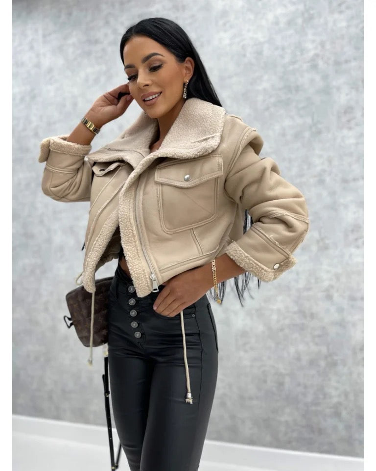 Drune |  Biker Lederjacke mit Fell für Frauen - Perfekt für Drune |  Days