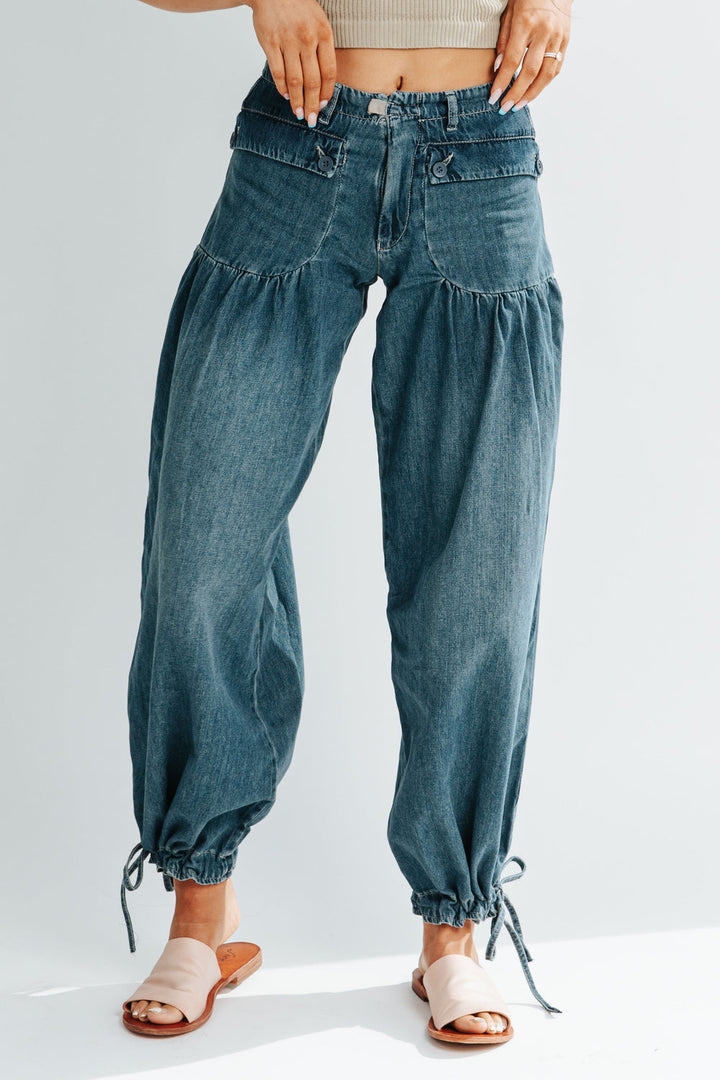 Drune | Taschen Schnürung Ballon Jeans
