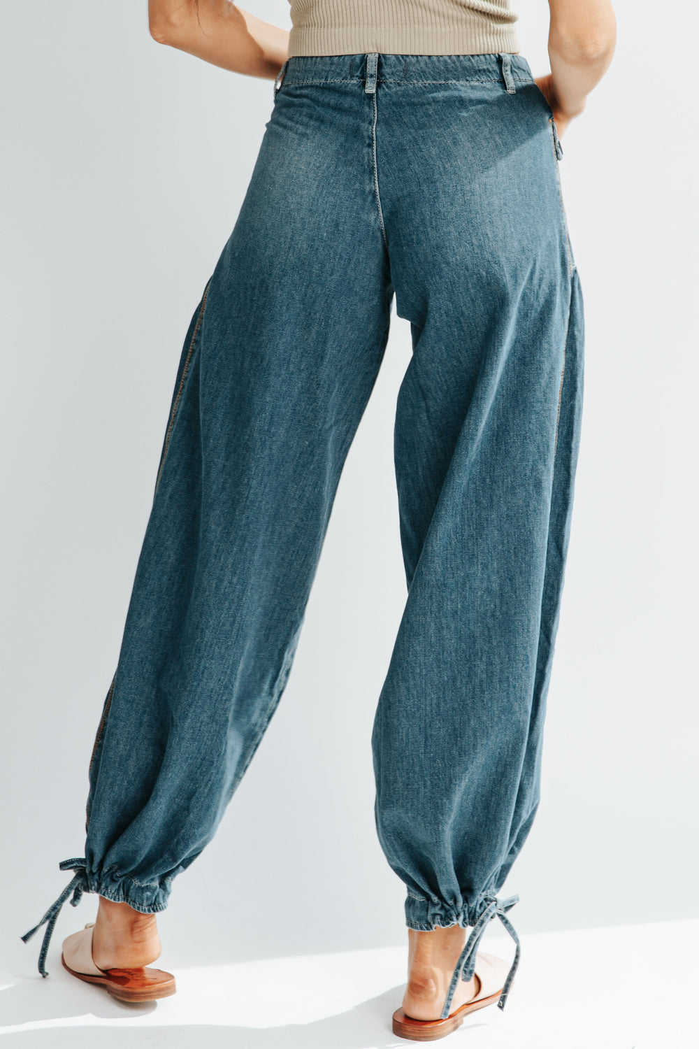 Drune | Taschen Schnürung Ballon Jeans