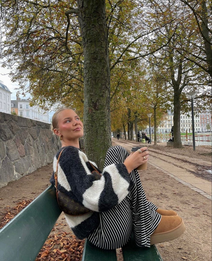 Drune | Coole Gestreifte Hose Für Einen Frischen Look