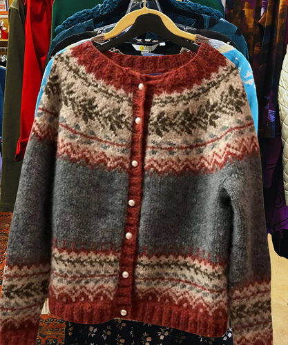 Drune | Ein Gemütlicher Klassischer Pullover für Alle Jahreszeiten