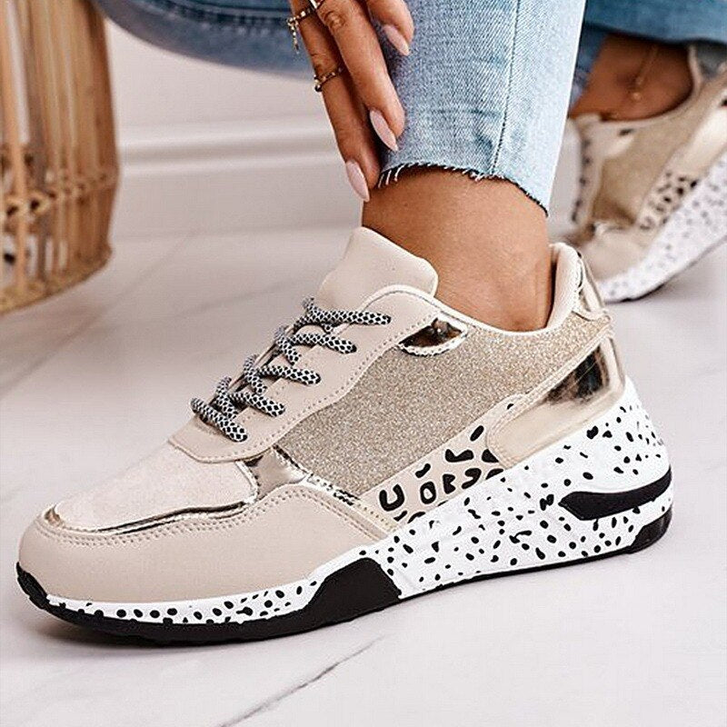 Drune | Sneakers Bequeme Plattformsohle Schnürung Trendige Metallic Details