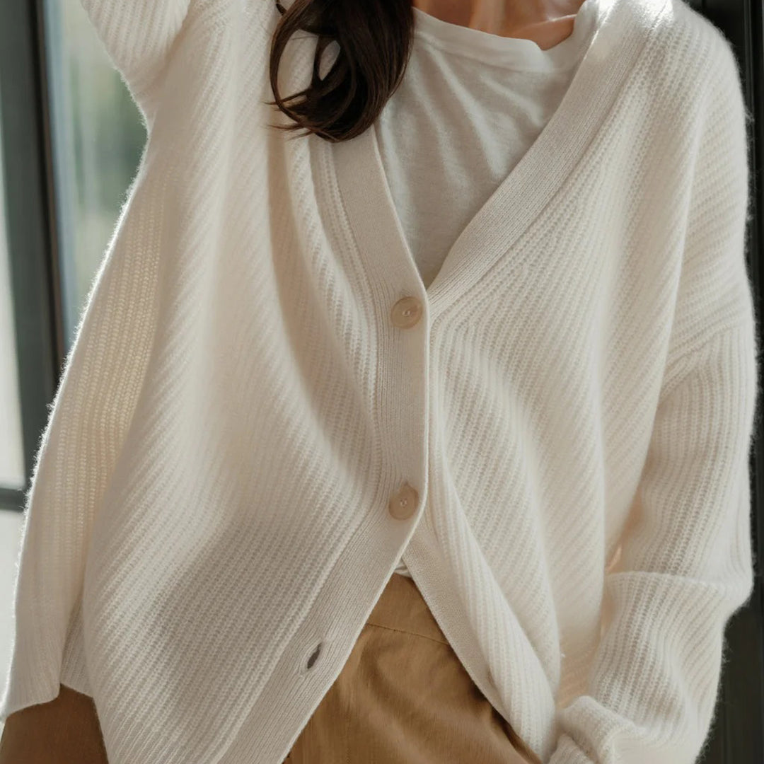 Drune | Warme Knopf-Strickjacke für Damen