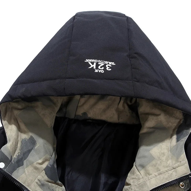 Drune | Wattierte Jacke mit Kapuze