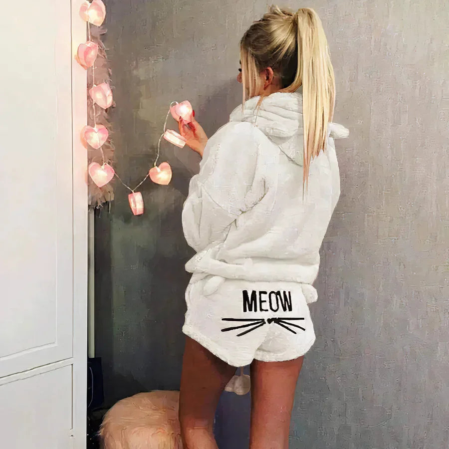 Drune | damen pyjama oberteil und shorts set